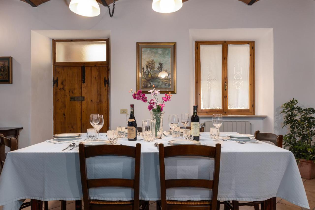Enchanting Flat With Patio In Abbadia A Isola Monteriggioni Zewnętrze zdjęcie