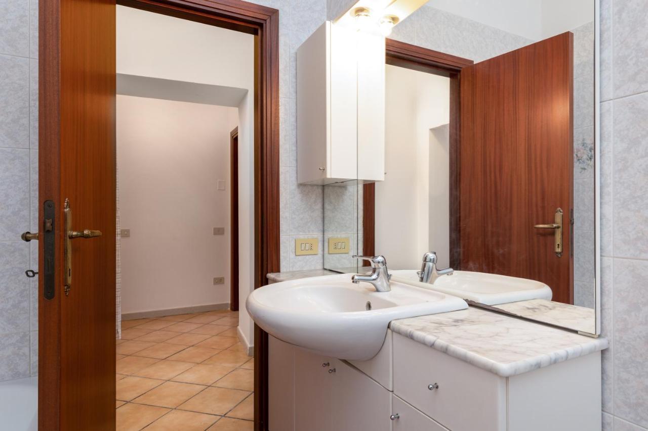 Enchanting Flat With Patio In Abbadia A Isola Monteriggioni Zewnętrze zdjęcie
