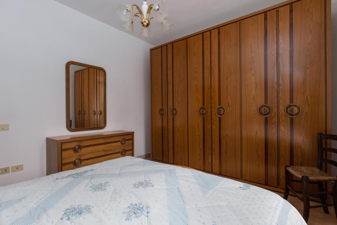 Enchanting Flat With Patio In Abbadia A Isola Monteriggioni Zewnętrze zdjęcie